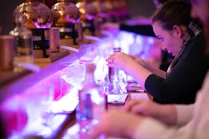 2 hour Gin School Experience in Aberdeen - The tasting blocks: Aberdeen gin samples and G&Ts on request