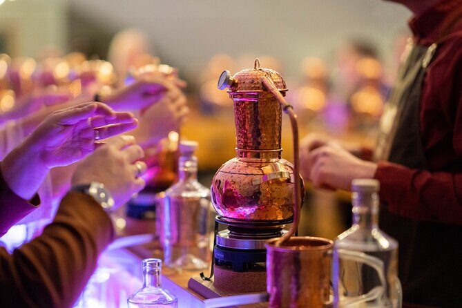 2 hour Gin School Experience in Aberdeen - Welcome Double G&T: how the start gets your taste buds working