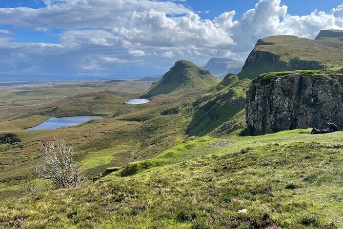 3-Day Guided Isle of Skye and Highlands with Stay from Edinburgh - Your Day 1: Loch Lomond, Luss, Glencoe, and a Ben Nevis viewpoint