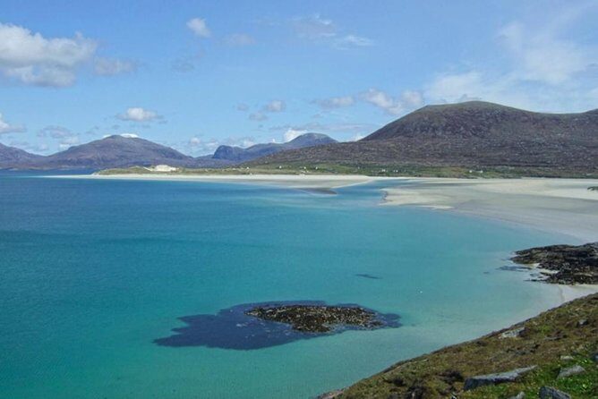 5-Day Outer Hebrides & the Scottish Highlands Small-Group Tour from Edinburgh - Day 3 on Harris: Tarbert, Harris Tweed, and Luskentyre Beach