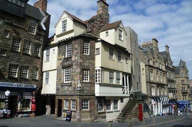 A History of Witchcraft in Edinburgh: A Self-Guided Audio Tour - St Giles’ Cathedral area: the audio gets grim for a reason