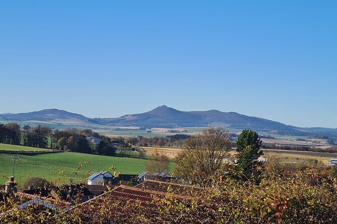 Aberdeen's Ancient Heritage and Folklore - Dunnideer Hillfort and Stone Circle: banks, ditches, and a tower-house twist