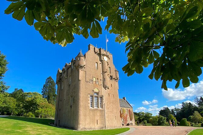 Balmoral Craigievar Dunnottar Crathes Castles Tour from Aberdeen - Key highlights