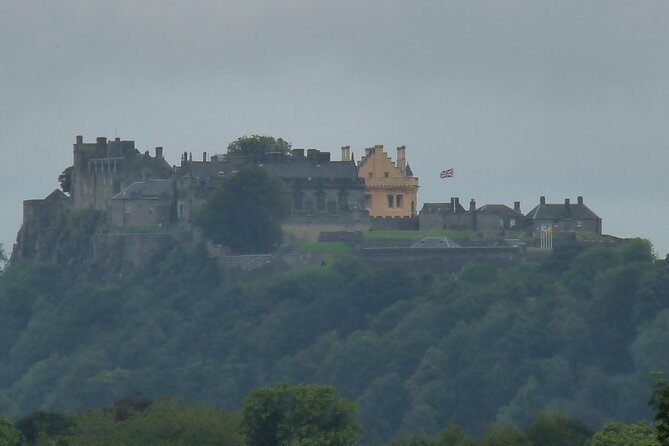 Bannockburn & Stirling Castle Private Tour from Greater Glasgow - Snacks, drinks, mobile ticket: the small stuff that saves the day