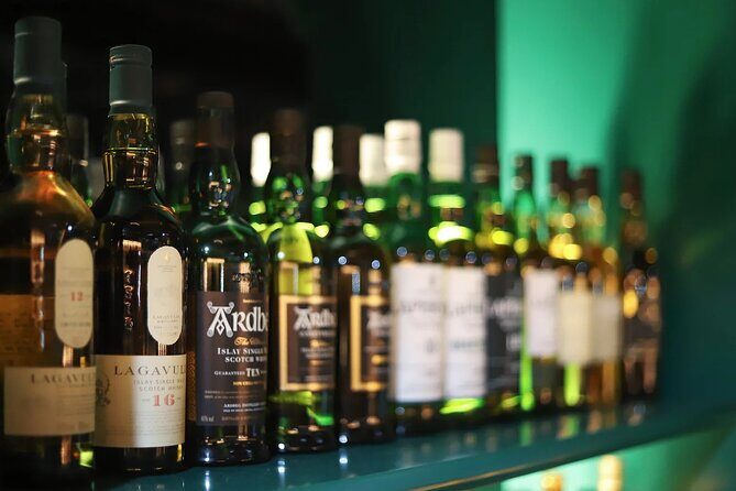 Cellar Of Scotland Walking Tour, taste Edinburgh's finest drinks - Saint Andrew Square tasting: real ale and cider to set the mood