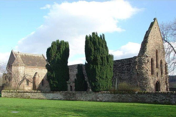 Clan Tour - OUTLANDER series and Loch Ness - Loch Ness on a Tight Schedule (And Why That’s Still Worth It)