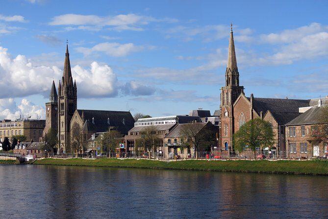 Discovering Inverness: A Self-Guided Audio Tour of the Capital of the Highlands - App experience: why VoiceMap works so well for this route