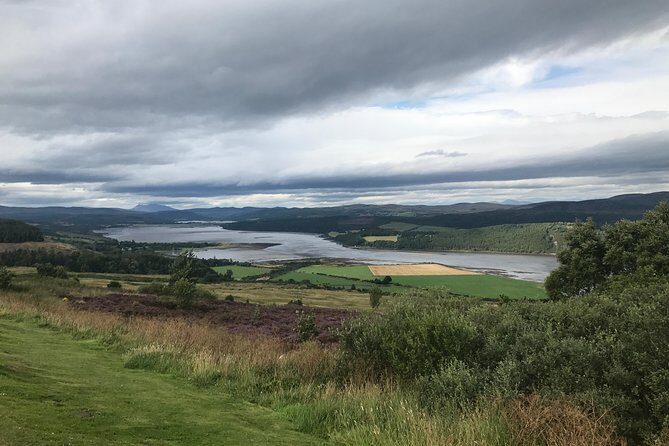 Dunrobin Castle Private Tour - Dornoch Cathedral and the lunch break in a Royal Burgh