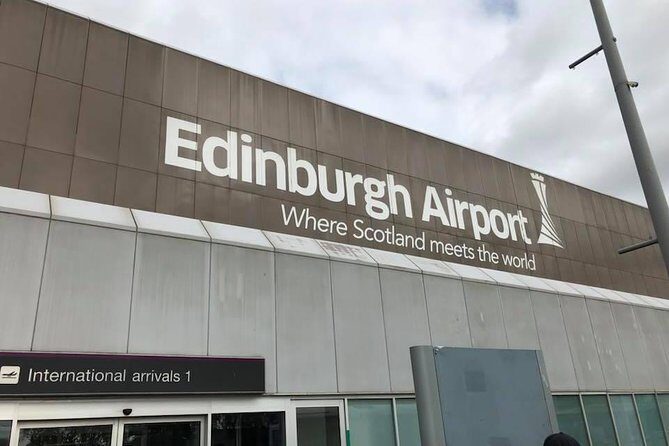 Edinburgh Airport to Edinburgh City one way Private Transfer - The Ride Into Edinburgh: Air-Conditioning, Wi‑Fi, and Real Comfort