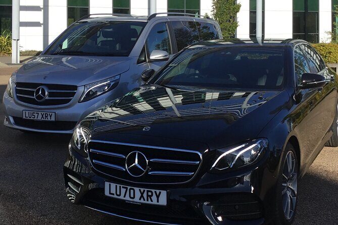 Edinburgh Airport to Glasgow City Chauffeured Hire Driver - Arriving in Glasgow city: private drop-off without extra hassle