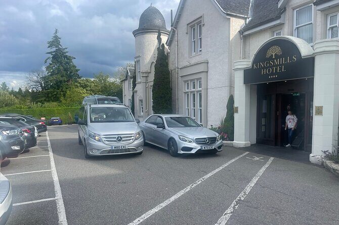 Edinburgh Airport to St Andrews plus return journey private transfer - The luxury ride to St Andrews (about 1 hour)