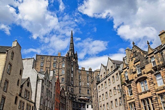 Edinburgh Custom Private Tour with a Local, see the city unscripted - Edinburgh Castle: views you’ll remember, tickets you’ll pay separately