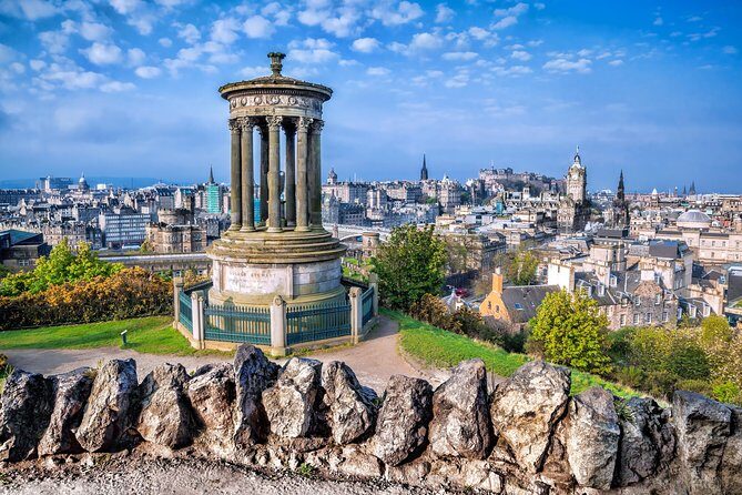 Edinburgh Custom Private Tour with a Local, see the city unscripted - Walking the Royal Mile with real street-level context