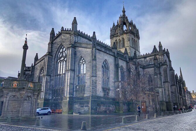 Edinburgh Experience By Car - Old churches and the roots of Edinburgh
