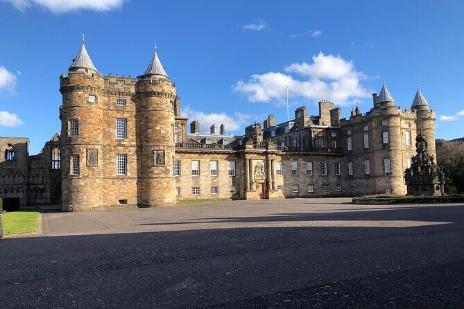 Edinburgh Experience By Car - Old Town, Arthur Seat drive-round, and how to use your time well