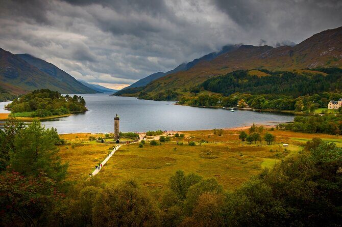 Edinburgh: Glenfinnan Viaduct, Glencoe & Fort William Guided Tour - Fort William: stretching your legs near Ben Nevis