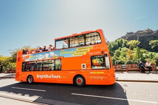 Edinburgh Hop-On Hop-Off Britannia Tour - Getting On at Waterloo Place: Your Starting Point