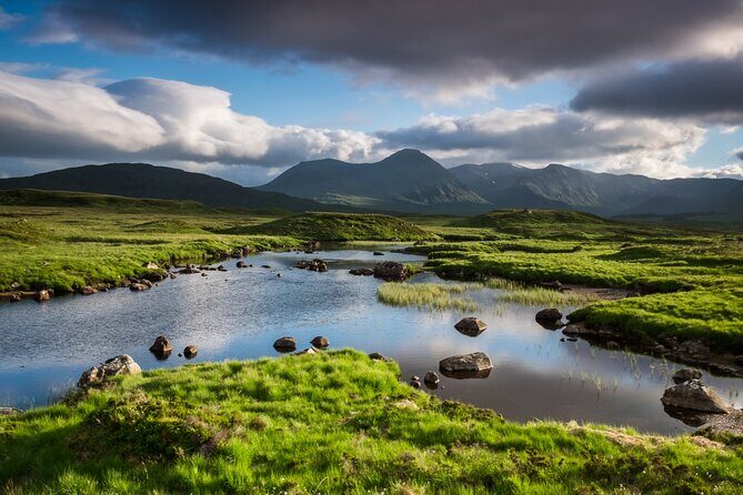 Edinburgh: Loch Ness & Highlands Privately Guided Luxury Day Tour - Pitlochry: A Victorian Town Stop That Breaks Up the Drive