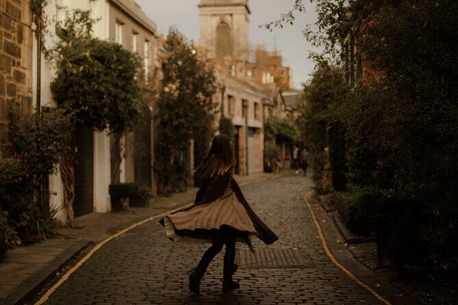 Edinburgh Photo Shoot - capture your memories ! - High Street to castle area: best views with the least stress