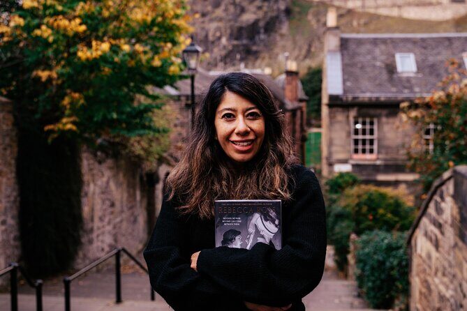 Enchanted Professional Private Photoshoot Tour in Edinburgh - Price and value: $178.25 per group up to 2