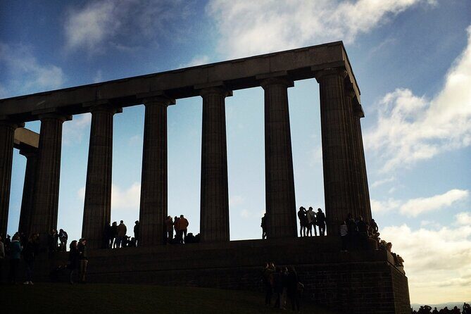 Enchanting Edinburgh: Half-Day Walking Tour with Local Guide - Getting started at Waterloo Place and ending near Dean Village