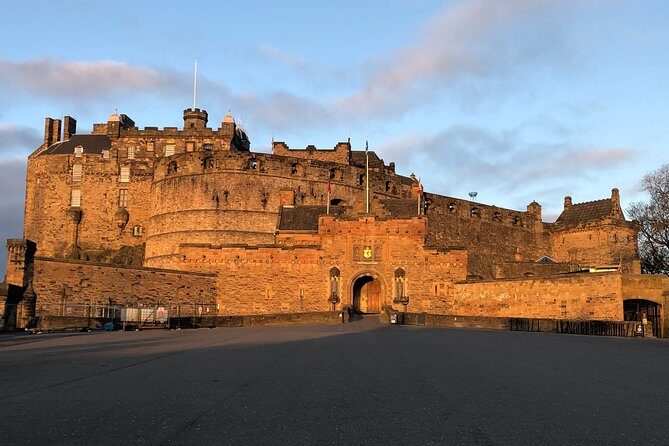 Essential Walking Tour of Edinburgh's Old Town - Grassmarket photo stop: quick context for a famous street