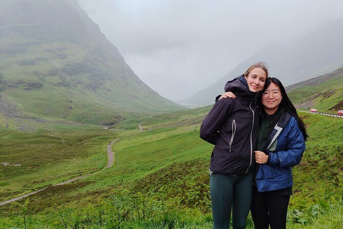 Fort William and Glencoe Tour - Glenfinnan Viaduct: The Photo Window (and the Harry Potter Train Moment)