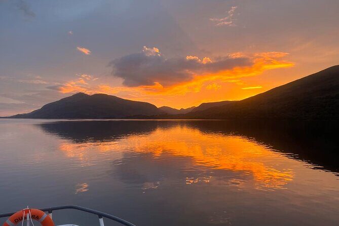 Fort William Evening Cruise - What to bring: warm layers, wind protection, and comfort choices