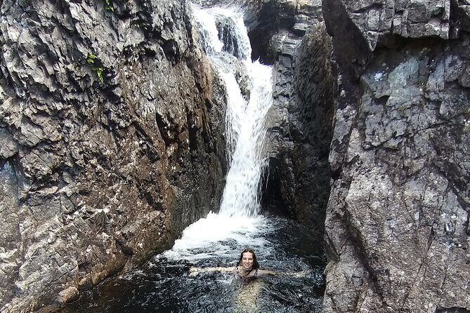 Full-Day Private Guided Shennachies Road to Isles and Skye Tour - Price and value on a full private day across 250 miles