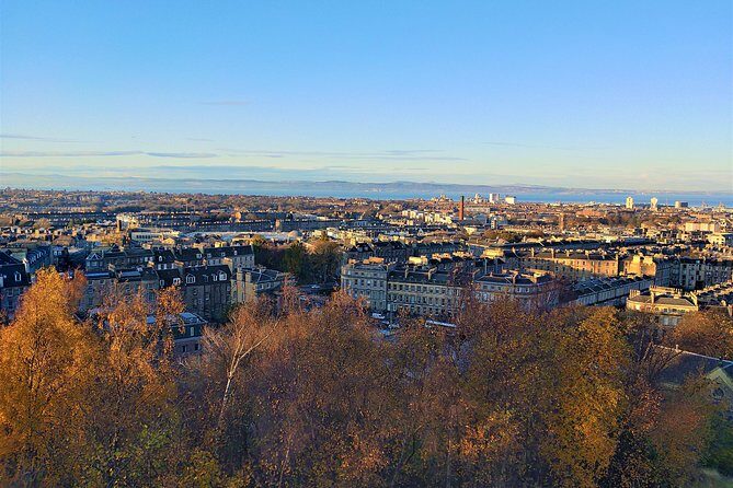 Full Day Tour of Edinburgh Including Lunch With A Local Expert - New Town and Princes Street Gardens: the Georgian grid plus the park pause