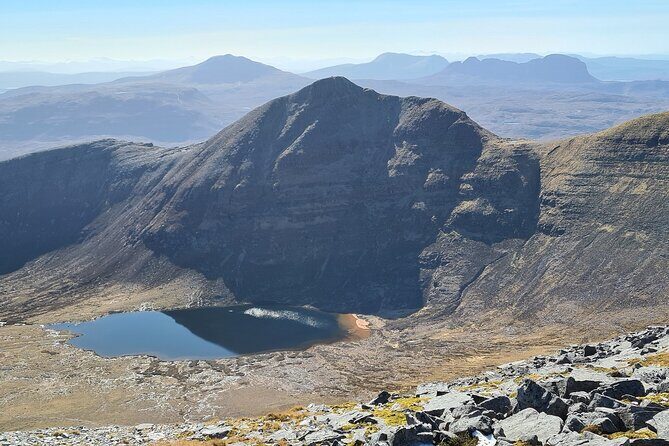 Full-Day Walking and Hiking Adventure in Quinag Mountain Range - The walk details: 7.5 miles, 800m climb, and the views you’re aiming for