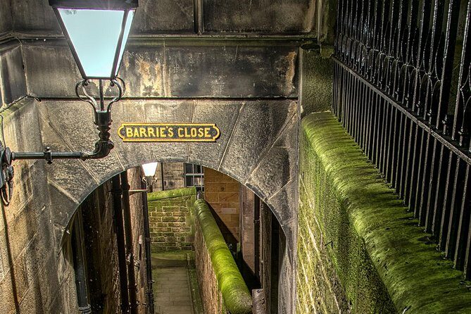 Ghosts, Mysteries, and Witches Tour - Stop 4: Tron Kirk and the Persecution of Alleged Witches