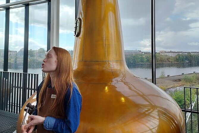 Glasgow EBike and Whisky Distillery Tour! - Stop 5: West End cycling through the city’s energy