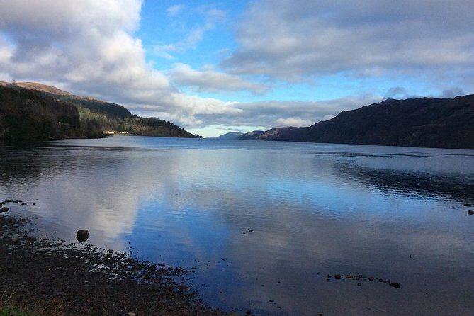 Glasgow: Eilean Donan, Loch Ness & Glenfinnan - 2 Day Tour - Pitlochry (or Dunkeld) comfort breaks and the Queensferry Crossing finale