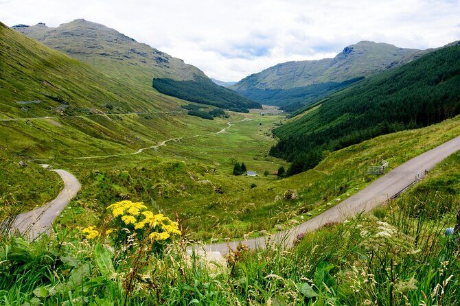 Glasgow; The Highlands & Loch Lomond Hour Private Tour - Kilchurn Castle at Loch Awe: a famous ruin with a strong setting