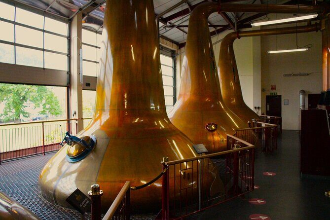 Guided Tour in Aberfeldy Distillery with Connoisseur Experience - What to do before and after: pairing Aberfeldy with a distillery visit