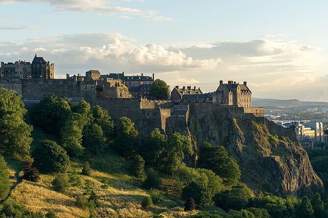 Harry Potter’s Edinburgh: A Self-Guided Audio Tour - A quick Writer’s Museum pause on the way