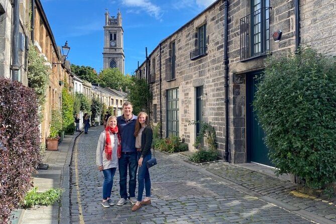 Historic Edinburgh and Rosslyn Chapel Full-Day Private Tour in a Premium Minivan - Edinburgh Castle: the 1 o’clock gun and the Crown Jewels