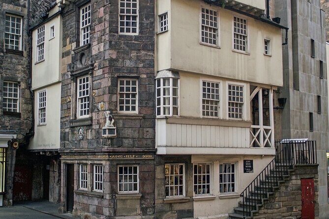 Historic Edinburgh and Rosslyn Chapel Full-Day Private Tour in a Premium Minivan - Rosslyn Chapel: 1446 carvings and the story layers