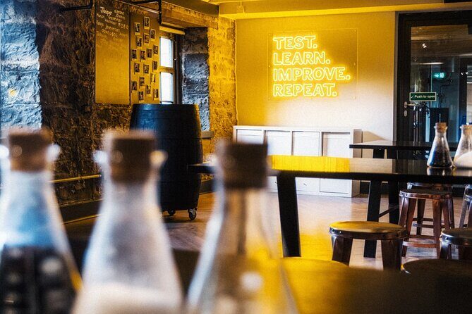 Holyrood Distillery Gin Tasting Experience - Choose your next cocktail in the cosy lounge