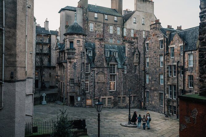 Immersive Old Town Ghost Walking Tour in Edinburgh - “Underground vaults” versus the above-ground format: how to plan if that matters to you