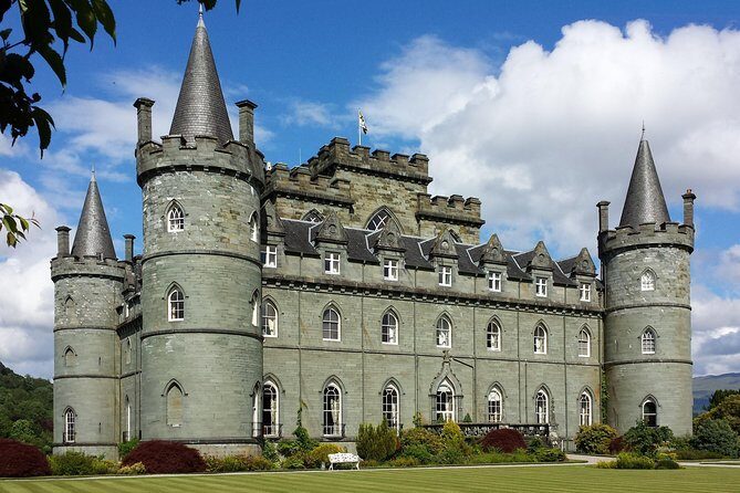 Inverary Castle & Loch Lomond Tour - Inveraray Village Time: Lunch, Shopping, Jail, and Shore Walks
