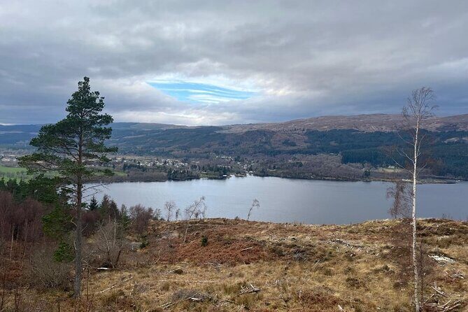 Invergordon or Inverness: Loch Ness Explorer Private Tour - Entering the Great Glen with a guide like Emma
