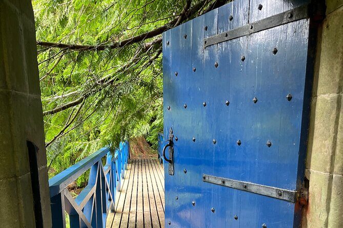 Invergordon Private Tour: Fort George, Cawdor Castle & Loch Ness - Cawdor Castle: Macbeth links, three gardens, and the stairs reality check