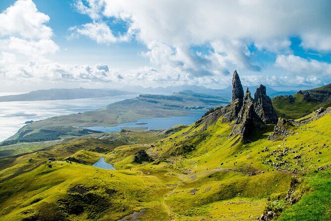 Isle of Skye, Loch Ness & Highlands: 3-Day Private Luxury Tour - Day 3: Loch Ness, Urquhart Castle, Inverness, and a Final Highlands Loop
