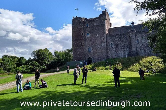 Jamie Fraser Outlander tour to Lallybroch tours Edinburgh - The Outlander Magic Is the Audio Plus the Real Places