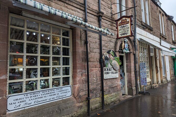 Loch Lomond, Highland Cows, Victorian Town, Castle Half-Day Tour - Quick hits before you go