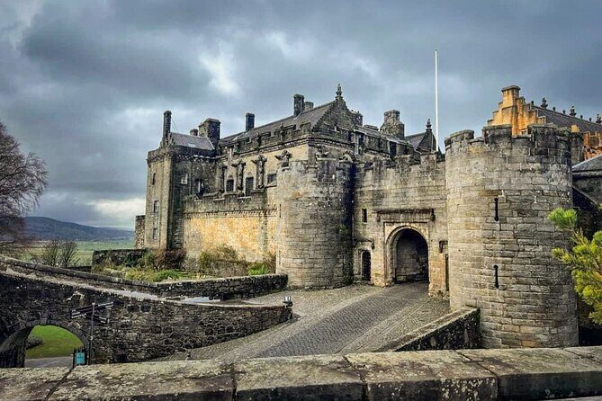 Loch Lomond, The Kelpies and Stirling Castle from Edinburgh - Guides make the day: Pete and Callum’s stories bring it together