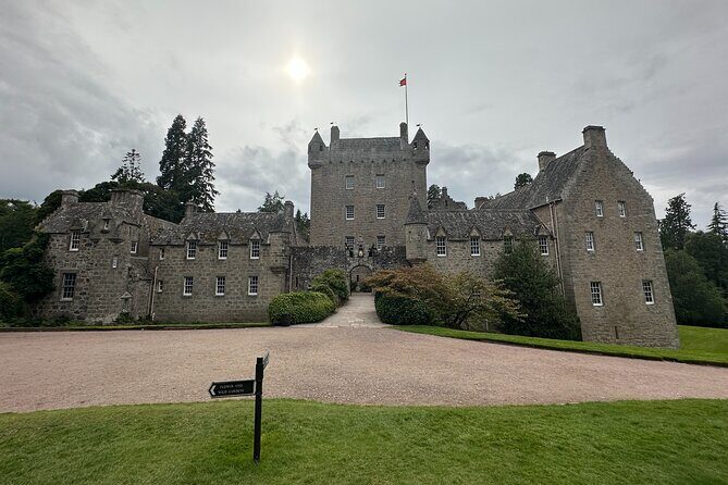 Loch Ness Tour: Day Trip to Loch Ness, Outlander Sites and More - Why this Loch Ness tour feels genuinely tailored