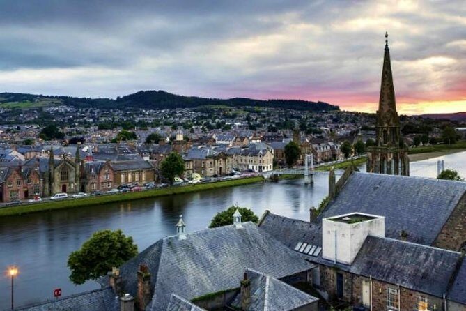 Loch Ness & Urquhart Castle Private Day Tour from Edinburgh - The Forth Road Bridge to Fife: A Scenic Start You Can’t Get Wrong